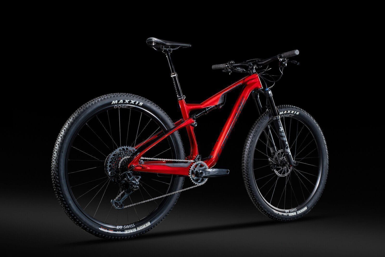 vtt-lapierre-xrm-79-rouge-2025.webp