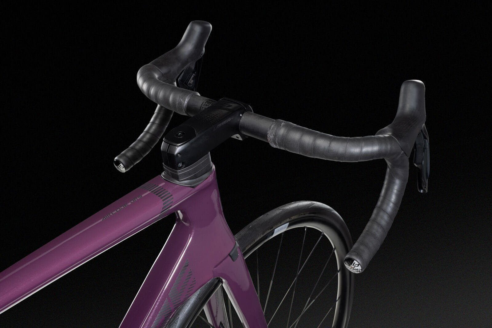 Velo-de-course-Aircode-DRS-5.0-Di2-2024-Violet.jpeg