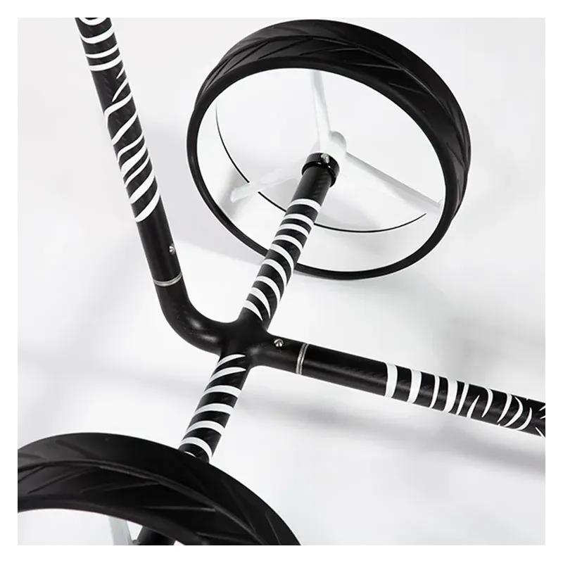 chariot-carbon-zebra-3-roues-2.webp