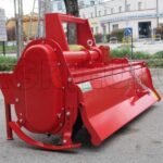 fraise-pour-tracteur-srie-mdium-agrieuro-ur-204-cardan-friction-professionnel-fraise-pour-tracteur-ur-204-5483_0_1395912887_IMG_9250.jpg