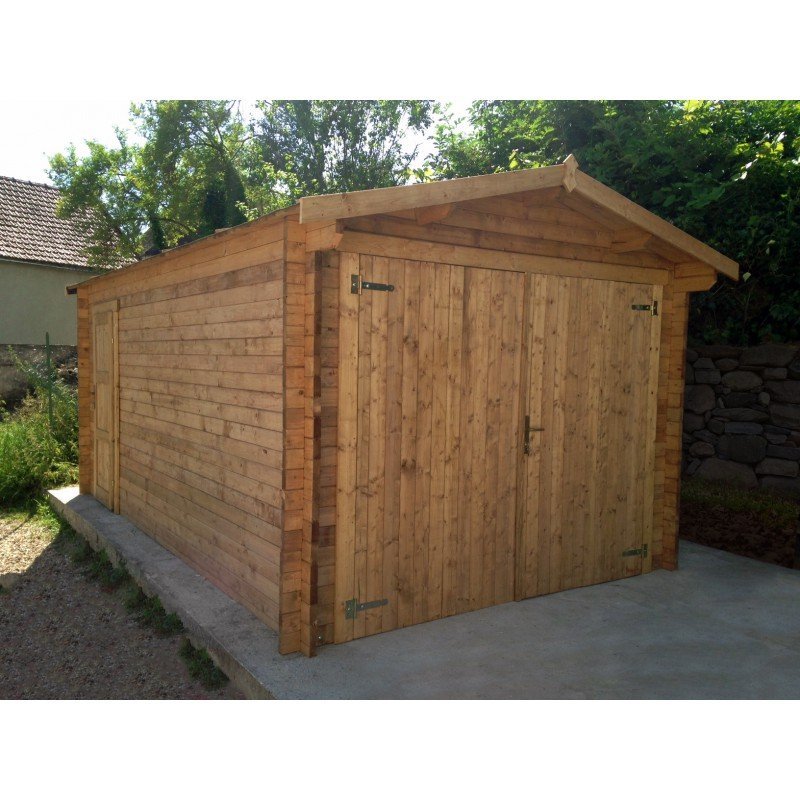 garage-en-bois-massif-40mm-traite-teinte-marron-gardy-shelter-3.jpeg