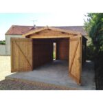 garage-en-bois-massif-40mm-traite-teinte-marron-gardy-shelter-5.jpeg