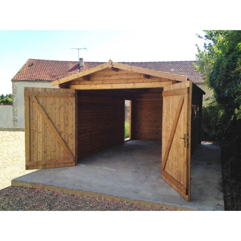 garage-en-bois-massif-40mm-traite-teinte-marron-gardy-shelter-4.jpeg
